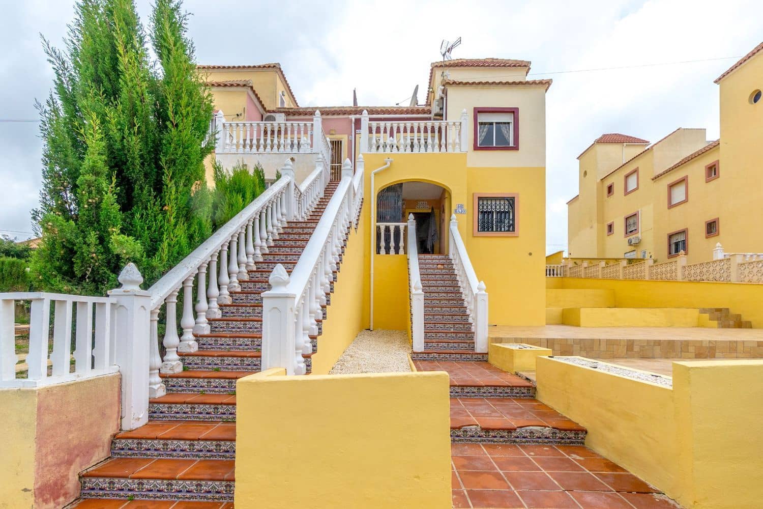 2 sypialnia Apartament na sprzedaż w Orihuela Costa z basenem garażem - 149 000 € (Ref: 9310233)