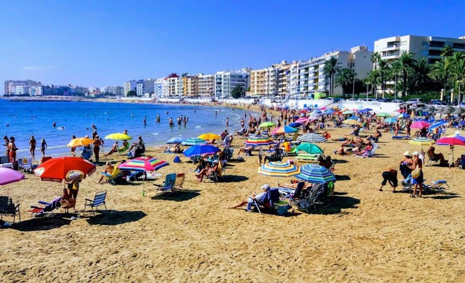 2 bedroom Apartment for sale in Torrevieja with garage - € 325,000 (Ref: 9341793)