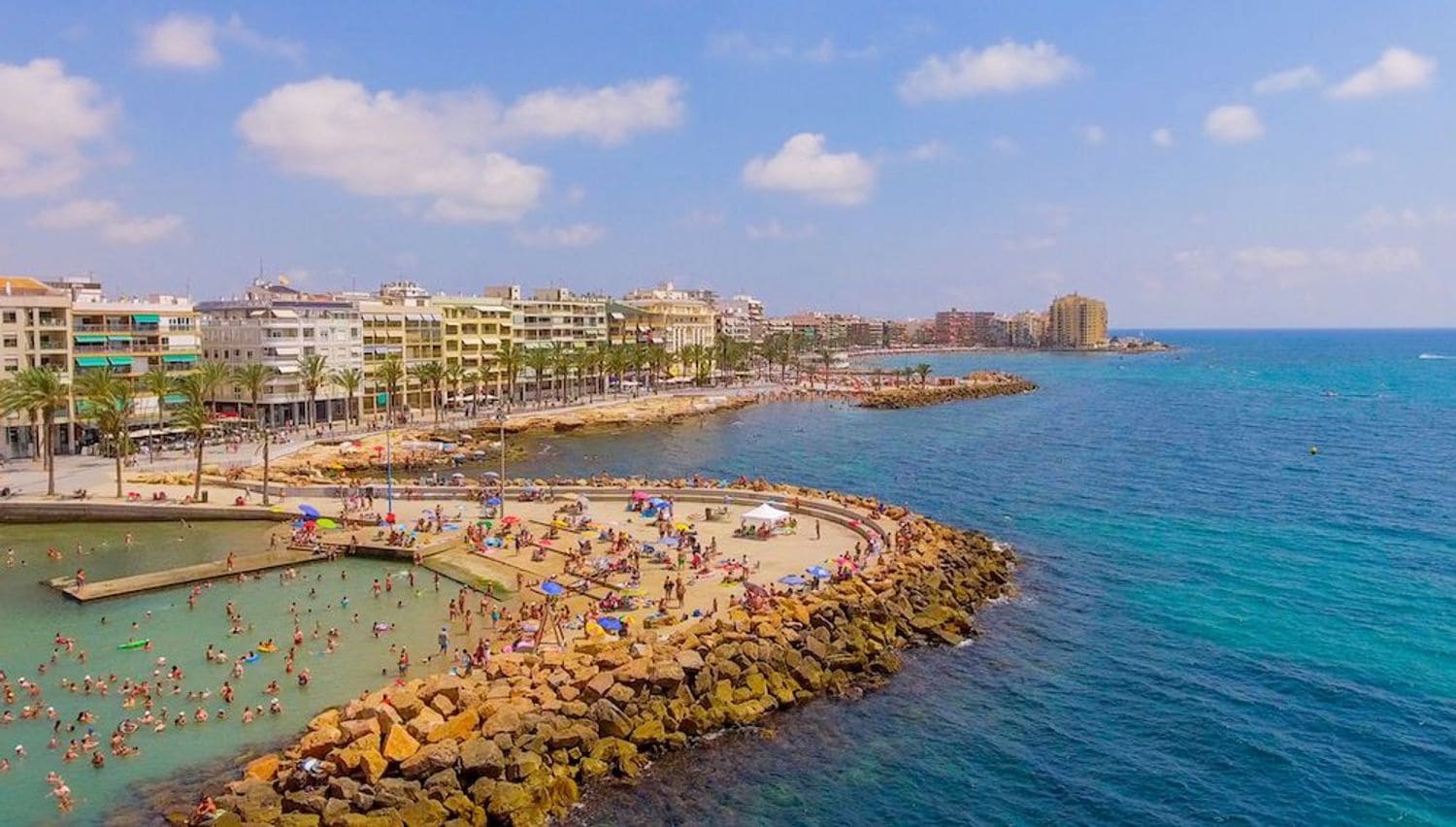 2 bedroom Apartment for sale in Torrevieja with garage - € 325,000 (Ref: 9341793)