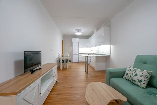 2 bedroom Apartment for sale in Avenida Habaneras - Curva de Palangre, Torrevieja with garage - € 325,000 (Ref: 9341793)