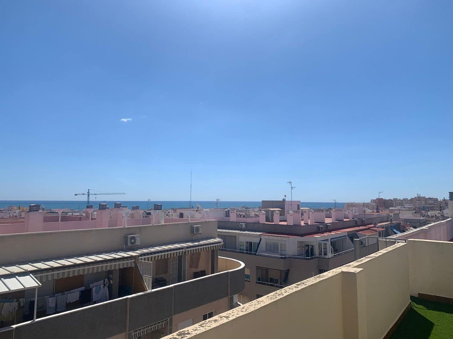 2 makuuhuone Huoneisto myytävänä paikassa Torrevieja mukana 
autotalli - 325 000 € (Ref: 9341793)