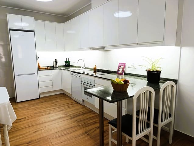 2 sovrum Lägenhet till salu i Avenida Habaneras - Curva de Palangre, Torrevieja med garage - 325 000 € (Ref: 9341793)