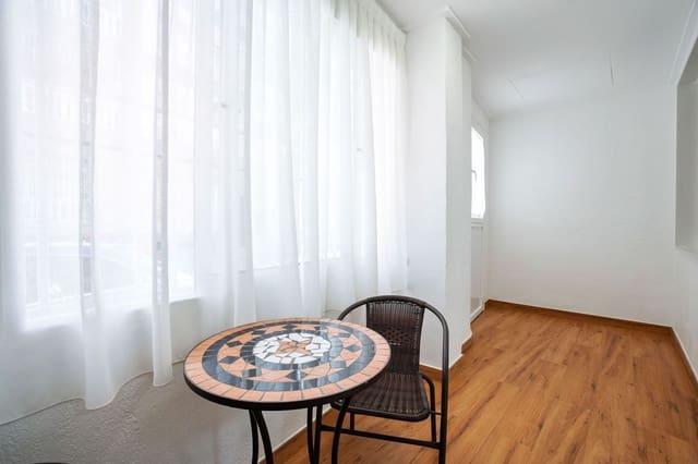 2 soveværelse Lejlighed til salg i Avenida Habaneras - Curva de Palangre, Torrevieja med garage - € 285.000 (Ref: 9341793)