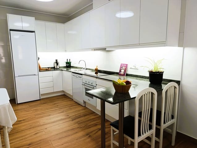 2 soveværelse Lejlighed til salg i Avenida Habaneras - Curva de Palangre, Torrevieja med garage - € 285.000 (Ref: 9341793)