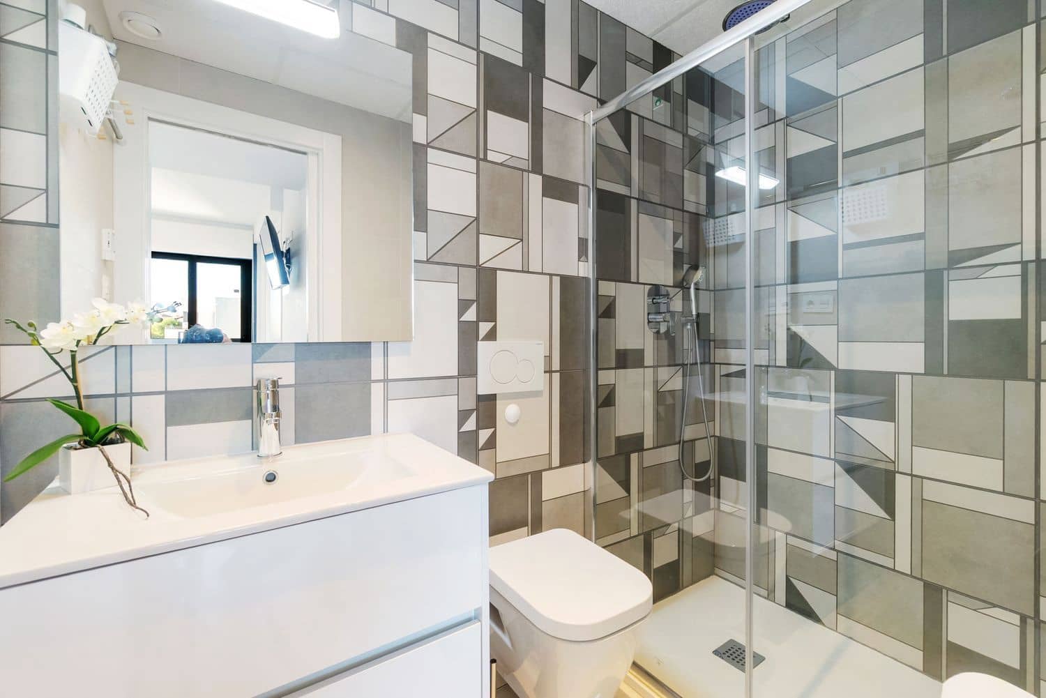 Apartamento de 2 habitaciones en Orihuela Costa en venta con piscina garaje - 249.900 € (Ref: 9371240)