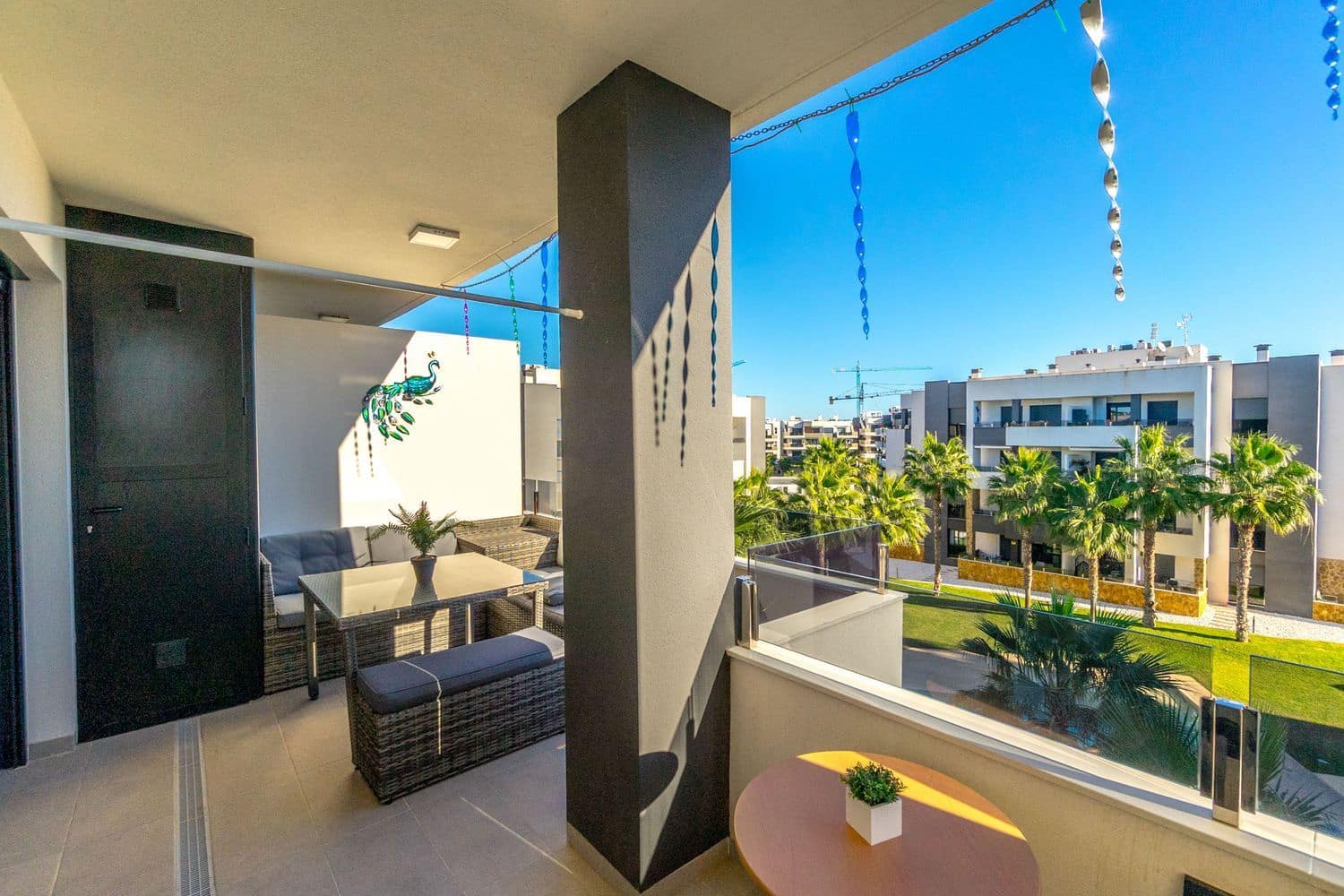 Apartamento de 2 habitaciones en Orihuela Costa en venta con piscina garaje - 249.900 € (Ref: 9371240)