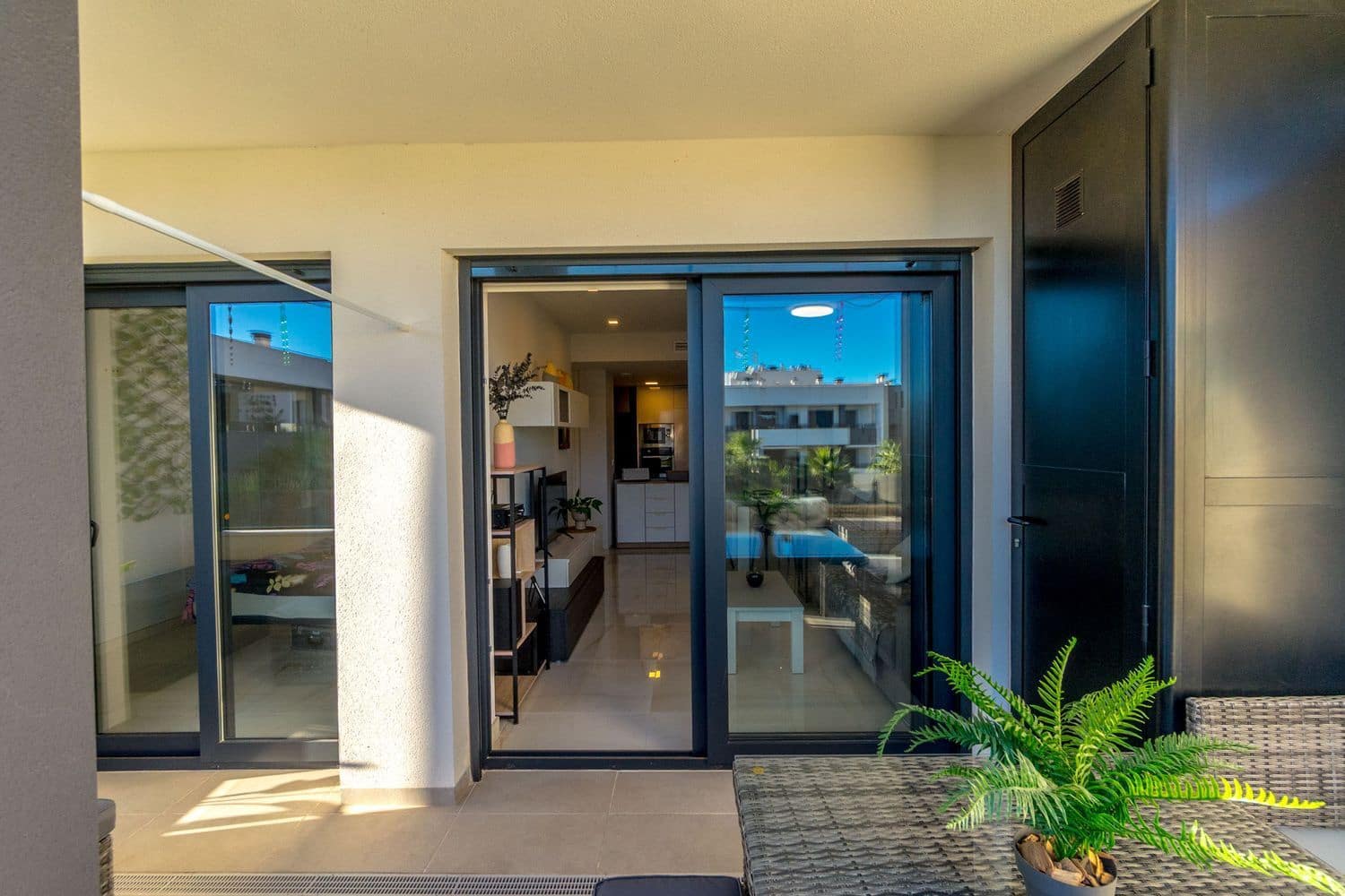 Apartamento de 2 habitaciones en Orihuela Costa en venta con piscina garaje - 249.900 € (Ref: 9371240)