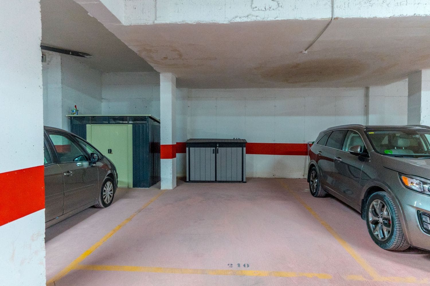 Apartamento de 2 habitaciones en Orihuela Costa en venta con piscina garaje - 249.900 € (Ref: 9371240)