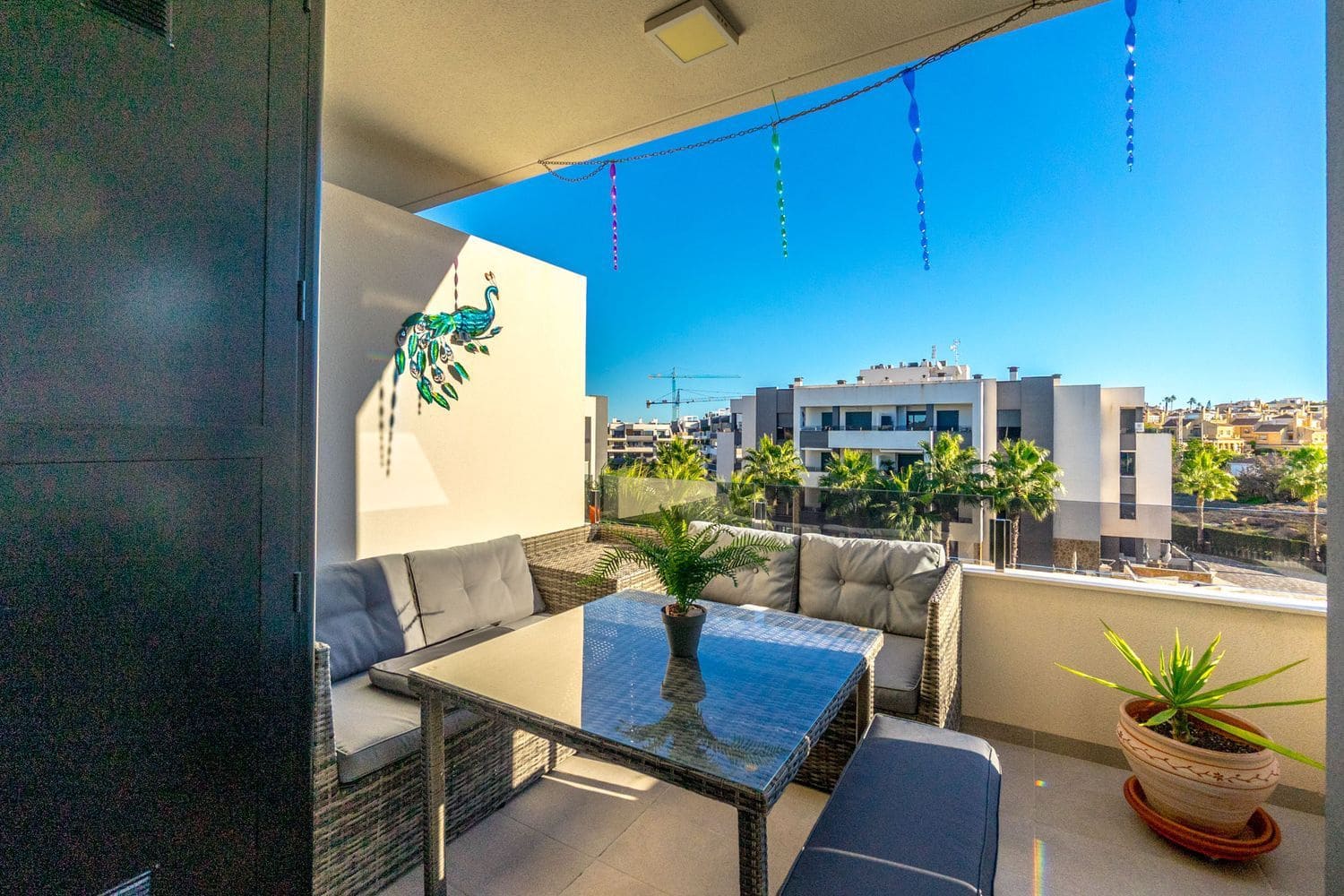 Apartamento de 2 habitaciones en Orihuela Costa en venta con piscina garaje - 249.900 € (Ref: 9371240)