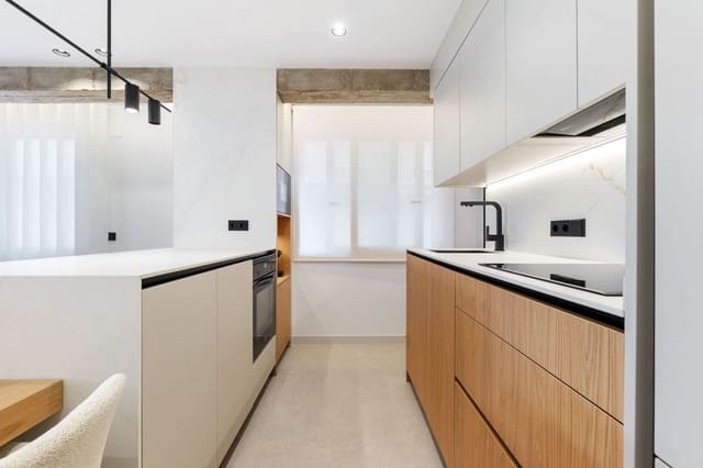 Apartamento de 3 habitaciones en Playa de los Náufragos, Torrevieja en venta con garaje - 249.000 € (Ref: 9371241)