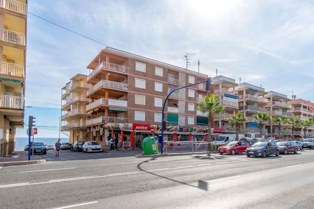 3 slaapkamer Appartement te koop in Playa de los Náufragos, Torrevieja met garage - € 249.000 (Ref: 9371241)