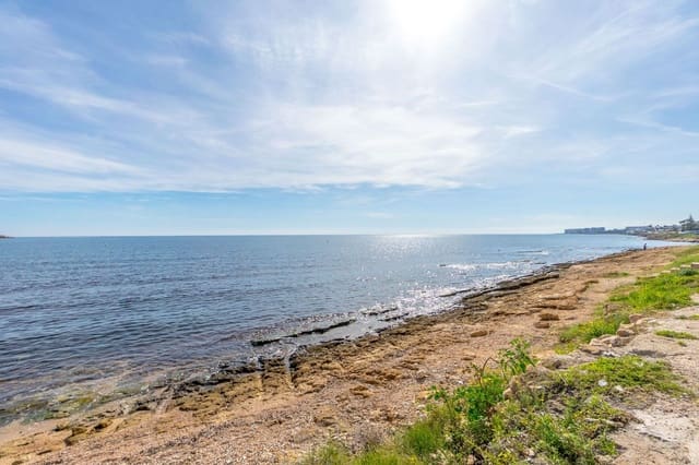 3 slaapkamer Appartement te koop in Playa de los Náufragos, Torrevieja met garage - € 249.000 (Ref: 9371241)