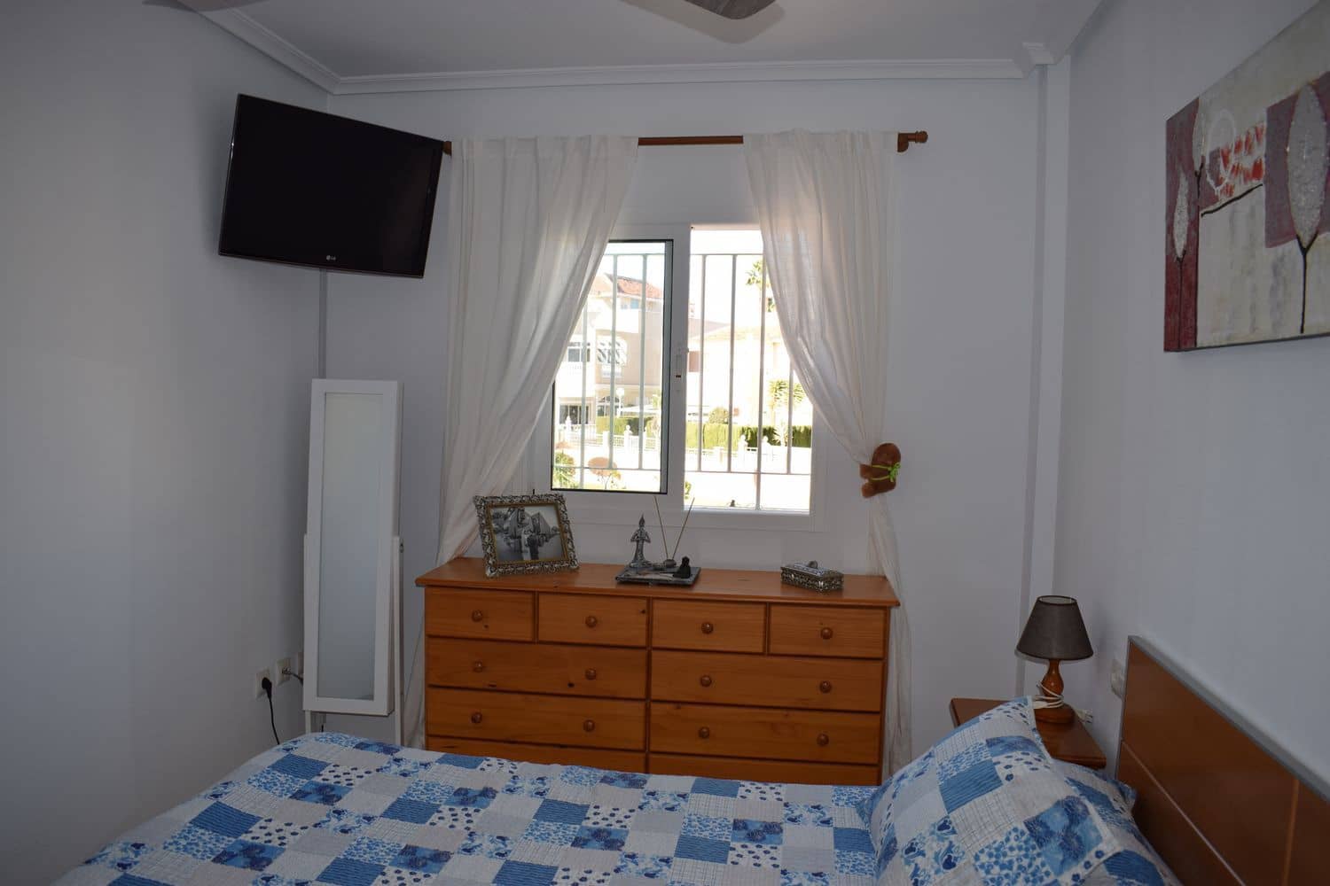 2 soveværelse Byhus til salg i Orihuela Costa med swimmingpool garage - € 265.000 (Ref: 9387487)