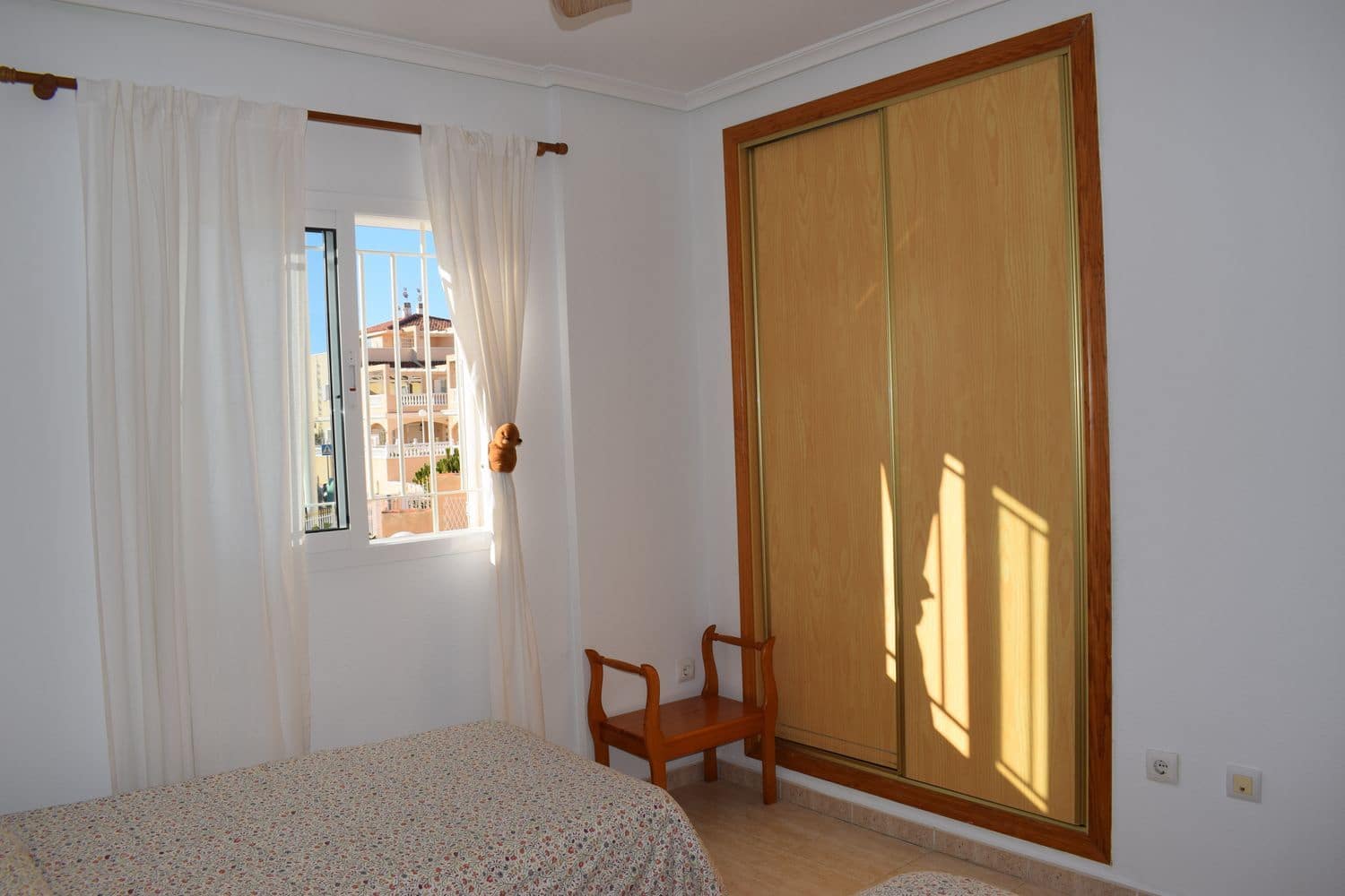 2 soveværelse Byhus til salg i Orihuela Costa med swimmingpool garage - € 265.000 (Ref: 9387487)