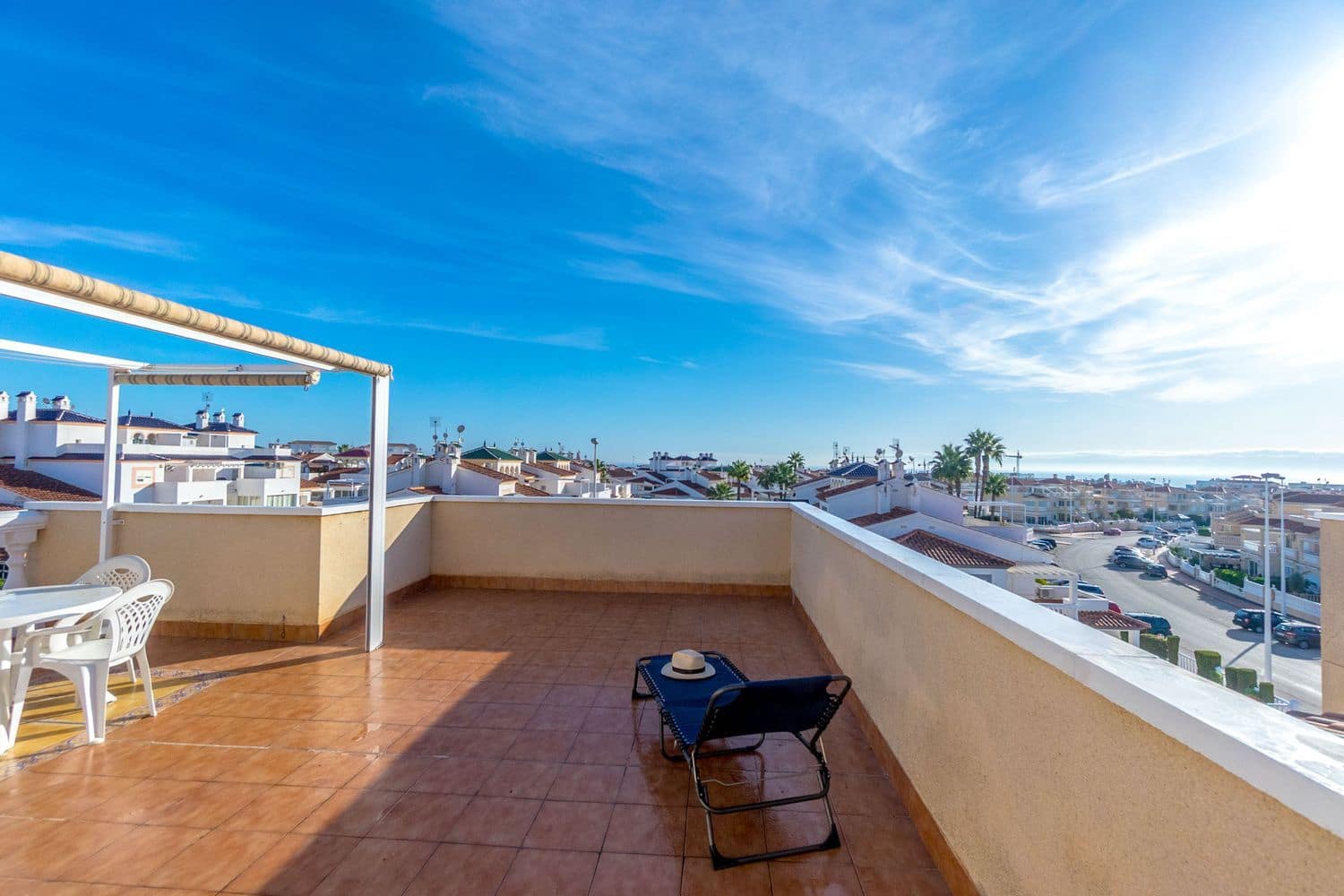 3 soverom Leilighet til salgs i Orihuela Costa med svømmebasseng garasje - € 229 900 (Ref: 9390028)