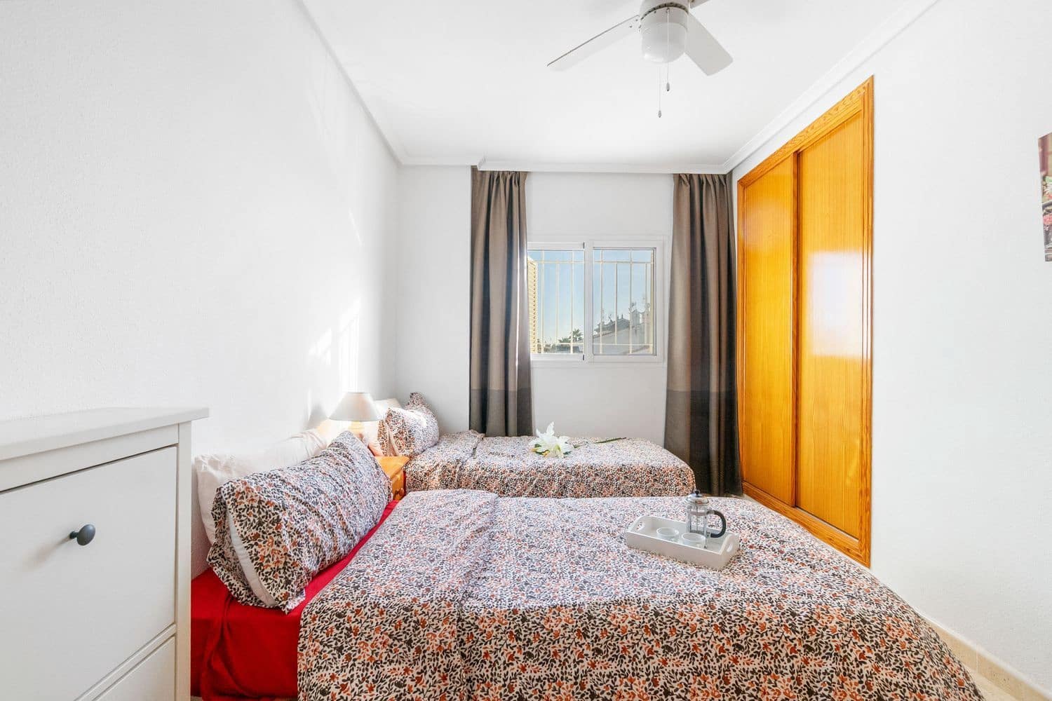 3 soverom Leilighet til salgs i Orihuela Costa med svømmebasseng garasje - € 229 900 (Ref: 9390028)