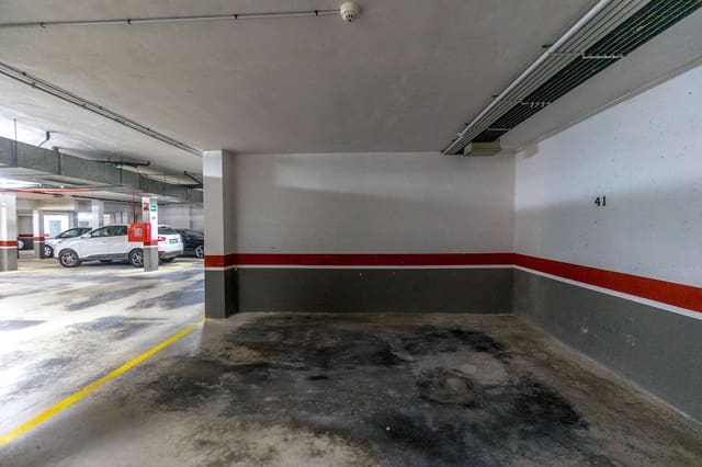 Garasje til salgs i Alicante by - € 11 000 (Ref: 9395591)