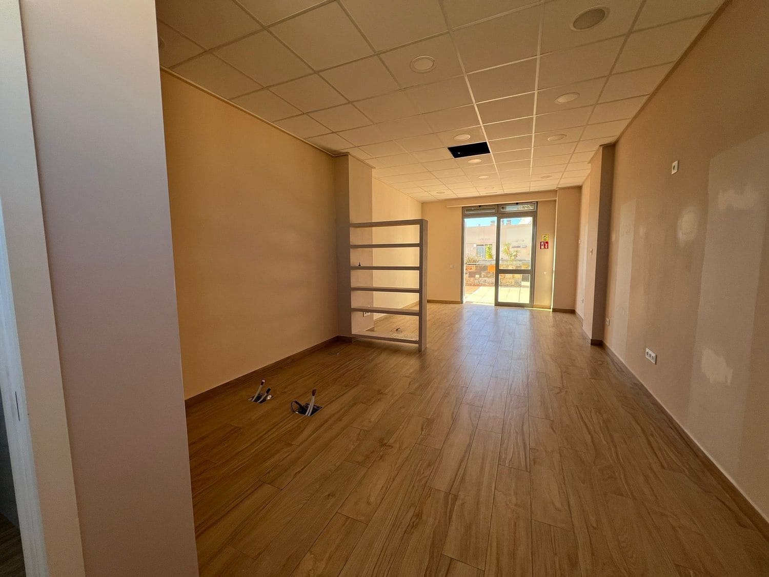 Commercial for rent in Orihuela Costa - € 700 (Ref: 9426708)