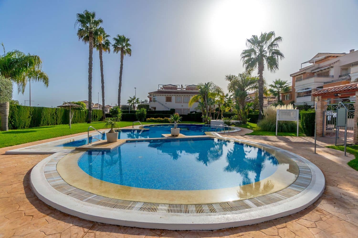 2 chambre Appartement à vendre à Orihuela Costa avec piscine garage - 199 900 € (Ref: 9467953)