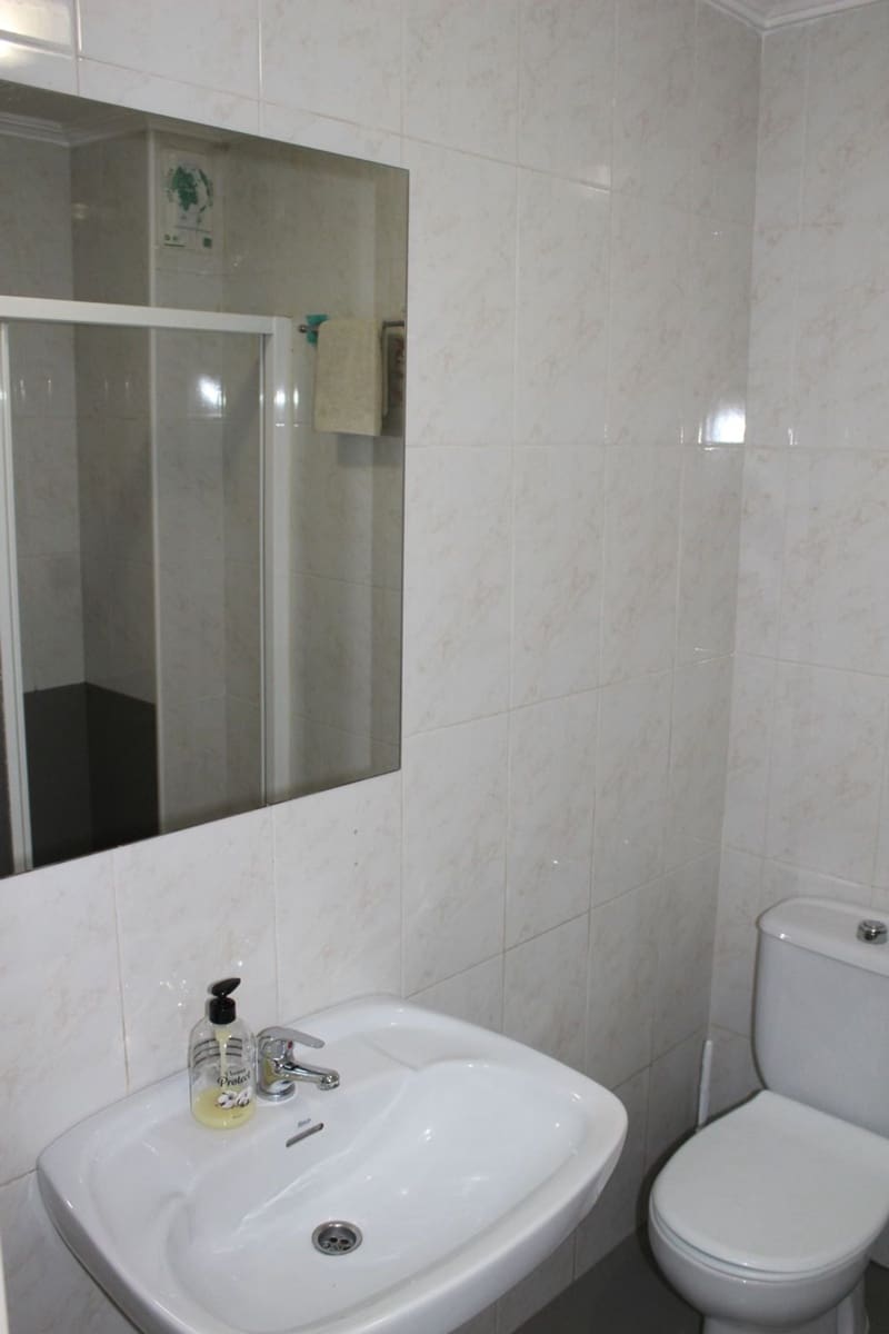 2 makuuhuone Huoneisto myytävänä paikassa Torrevieja mukana 
autotalli - 121 900 € (Ref: 9467954)