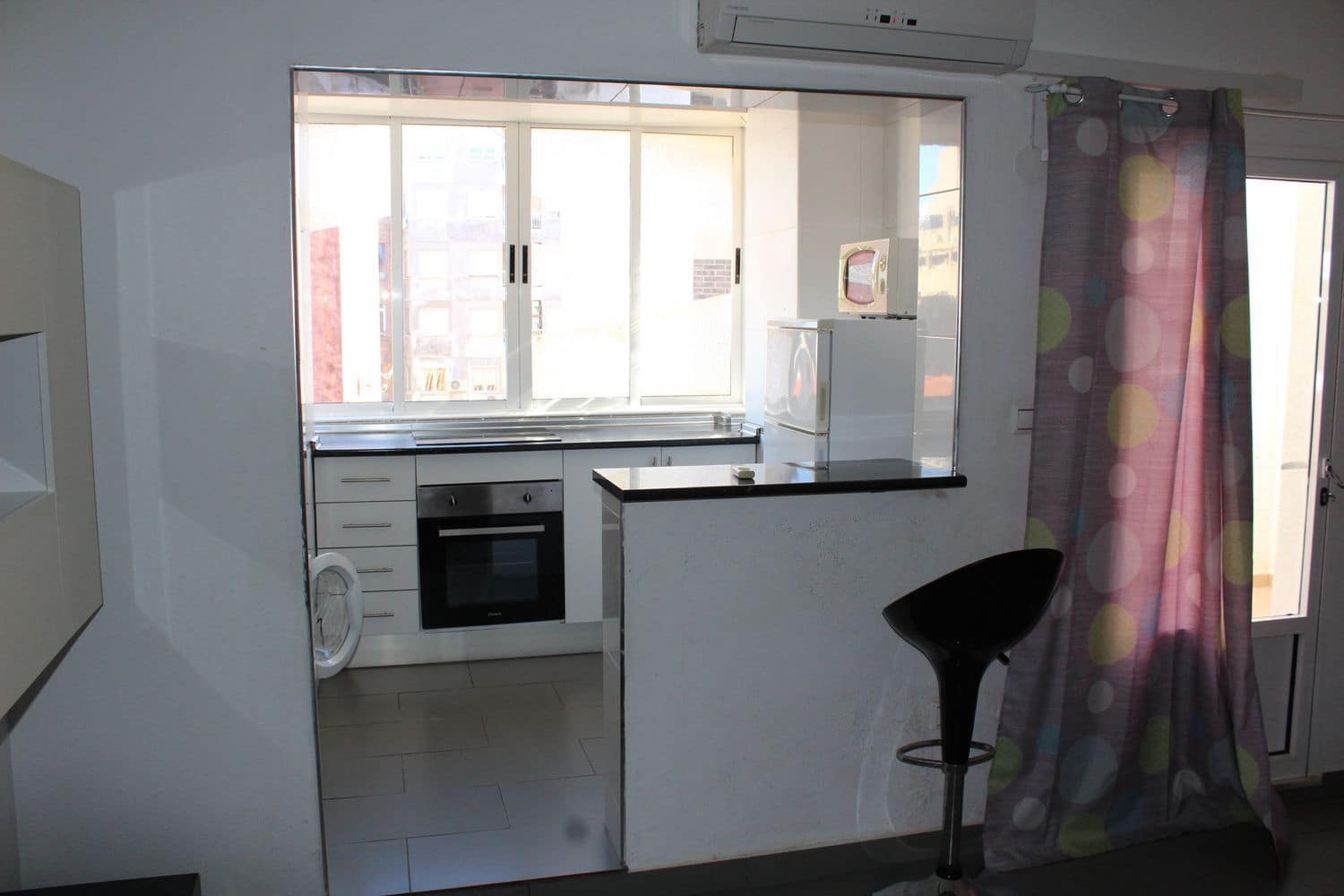 2 makuuhuone Huoneisto myytävänä paikassa Torrevieja mukana 
autotalli - 121 900 € (Ref: 9467954)