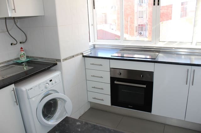 2 makuuhuone Huoneisto myytävänä paikassa Centro - Muelle Pesquero, Torrevieja mukana 
autotalli - 121 900 € (Ref: 9467954)