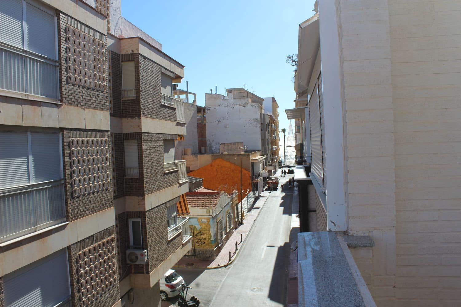 2 makuuhuone Huoneisto myytävänä paikassa Torrevieja mukana 
autotalli - 121 900 € (Ref: 9467954)