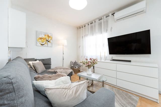 Apartamento de 2 habitaciones en La Veleta, Torrevieja en venta con garaje - 169.500 € (Ref: 9471911)