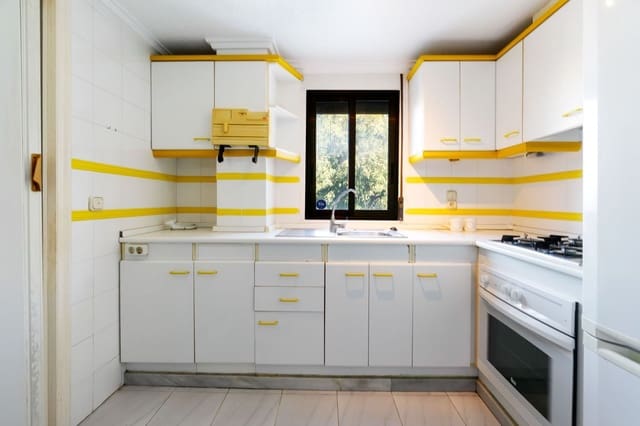 3 bedroom Apartment for sale in La Zenia, Orihuela with pool garage - € 199,900 (Ref: 9481667)