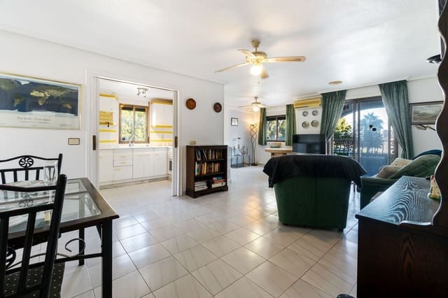 3 bedroom Apartment for sale in La Zenia, Orihuela with pool garage - € 199,900 (Ref: 9481667)