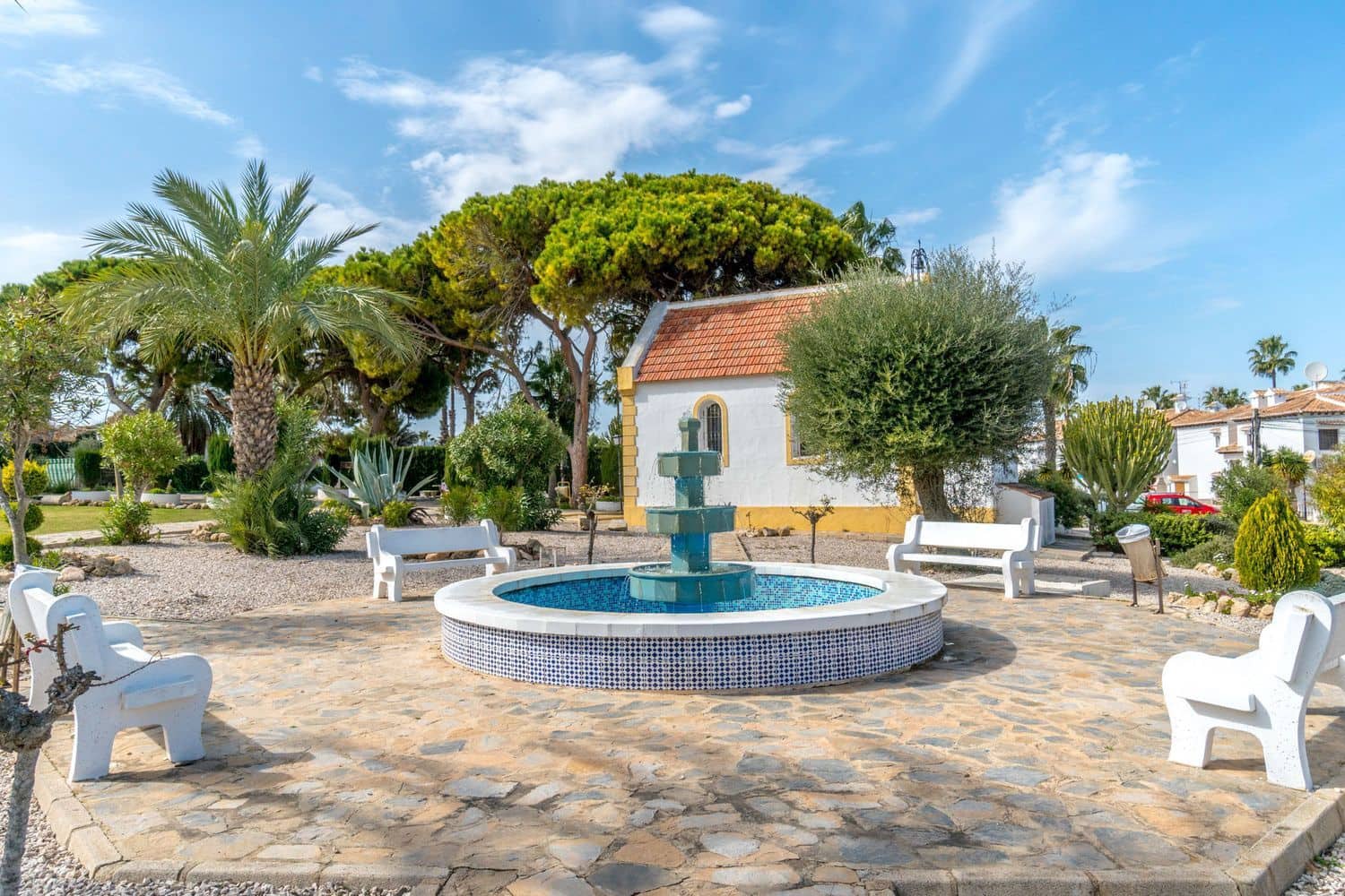 1 sypialnia Apartament na sprzedaż w Torrevieja z basenem garażem - 104 900 € (Ref: 9496705)