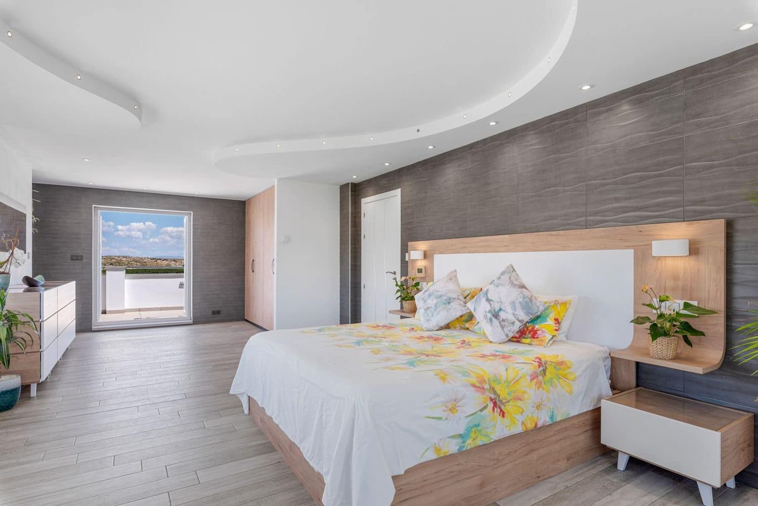 5 sypialnia Finka/Dom wiejski na sprzedaż w Orihuela z basenem garażem - 1 694 900 € (Ref: 9501858)