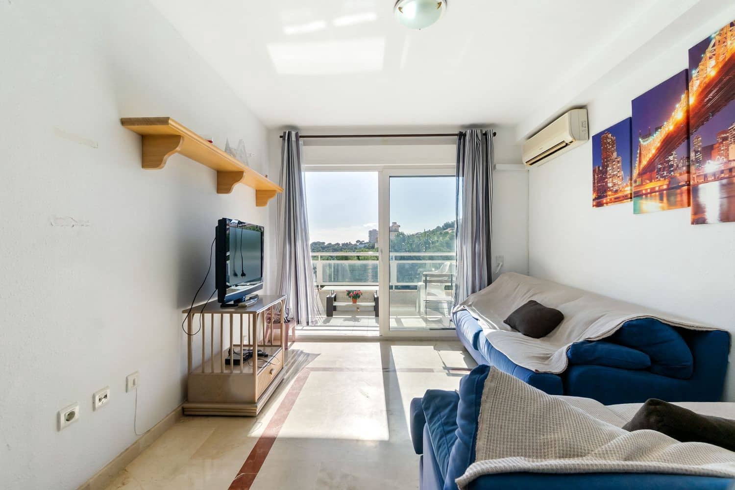 3 bedroom Apartment for sale in Campoamor with pool garage - € 199,900 (Ref: 9533214)