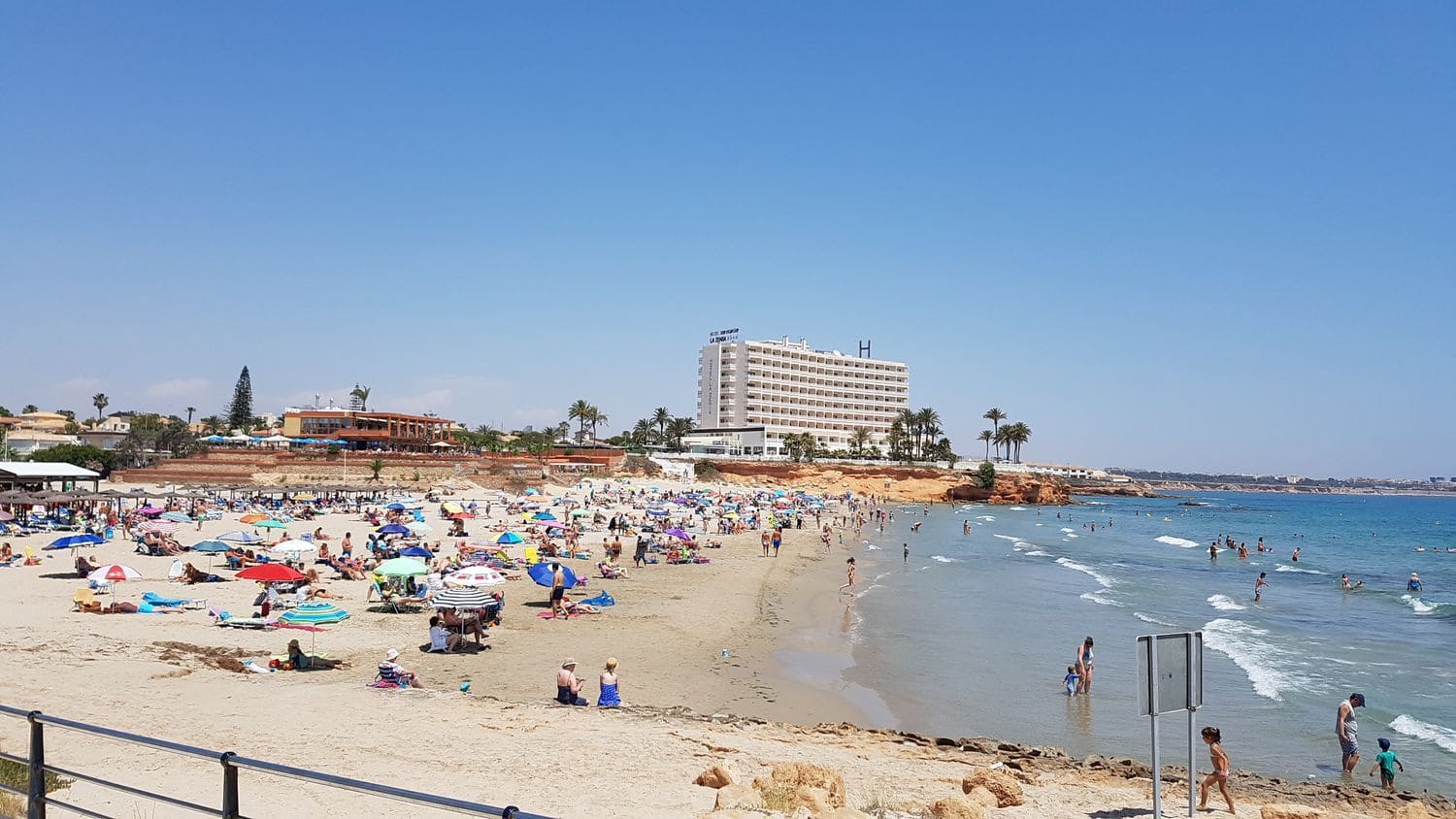 3 bedroom Apartment for sale in Campoamor with pool garage - € 199,900 (Ref: 9533214)