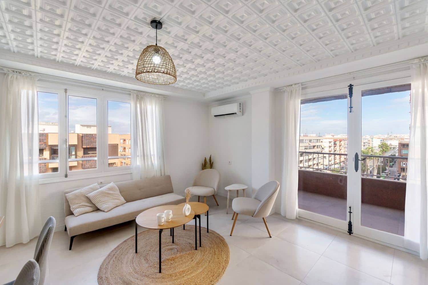 3 quarto Apartamento para venda em Torrevieja com piscina garagem - 219 000 € (Ref: 9547383)