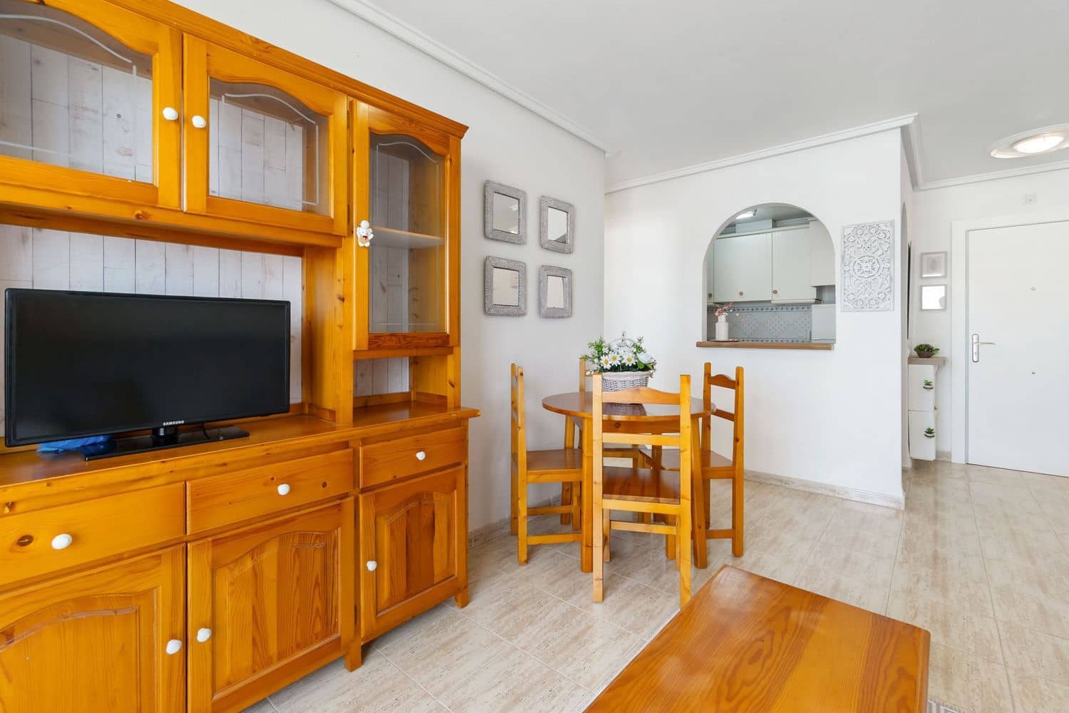 2 soveværelse Lejlighed til salg i Torrevieja med swimmingpool garage - € 169.900 (Ref: 9557480)