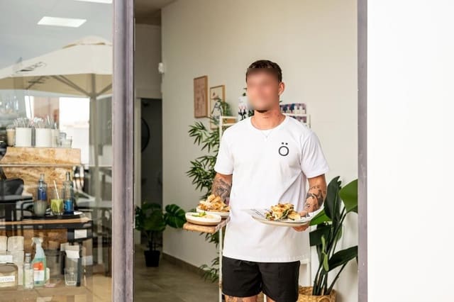 Erhverv til leje i La Zenia, Orihuela - € 750 (Ref: 9564185)