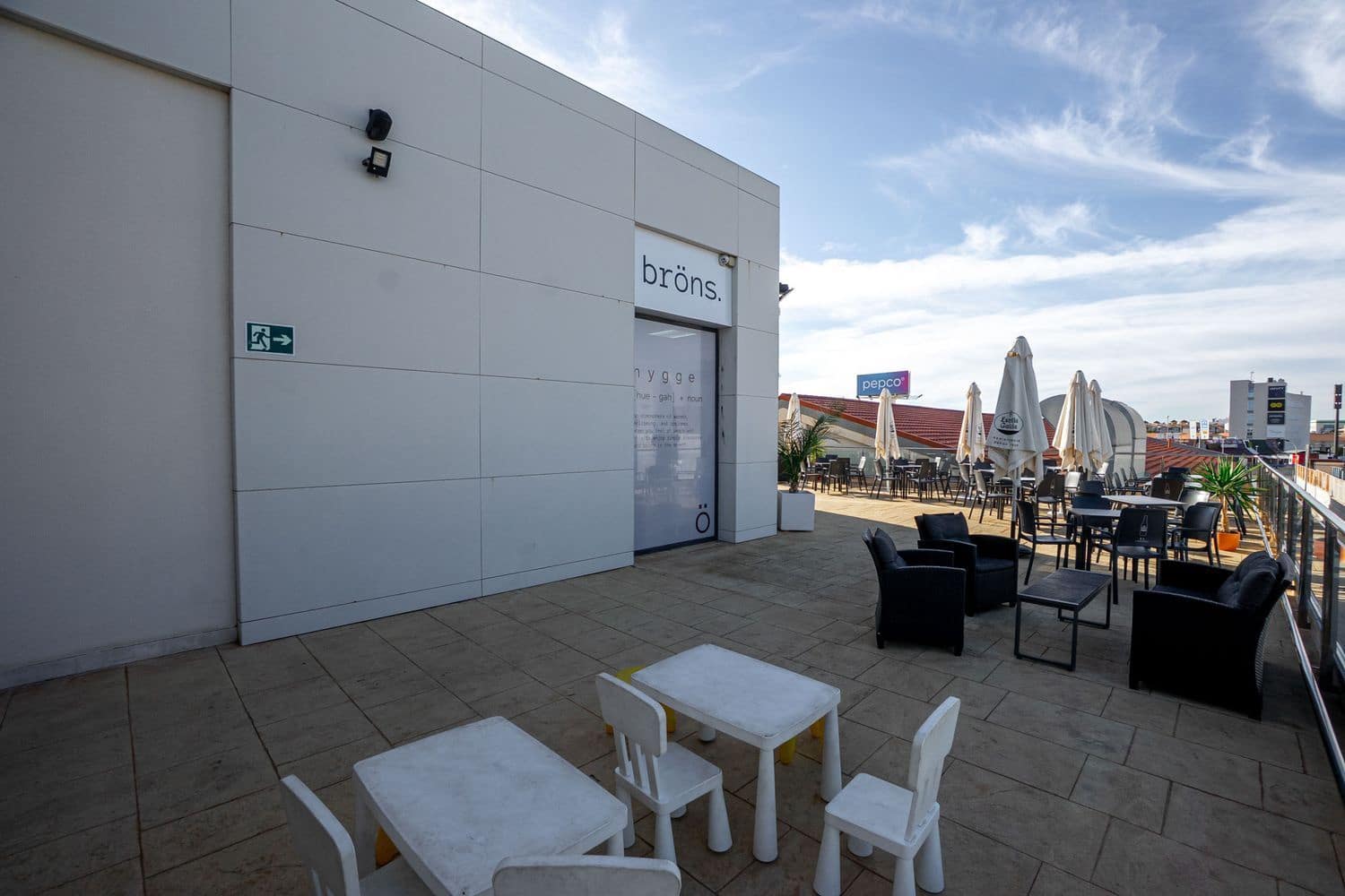 Erhverv til leje i La Zenia - € 750 (Ref: 9564185)