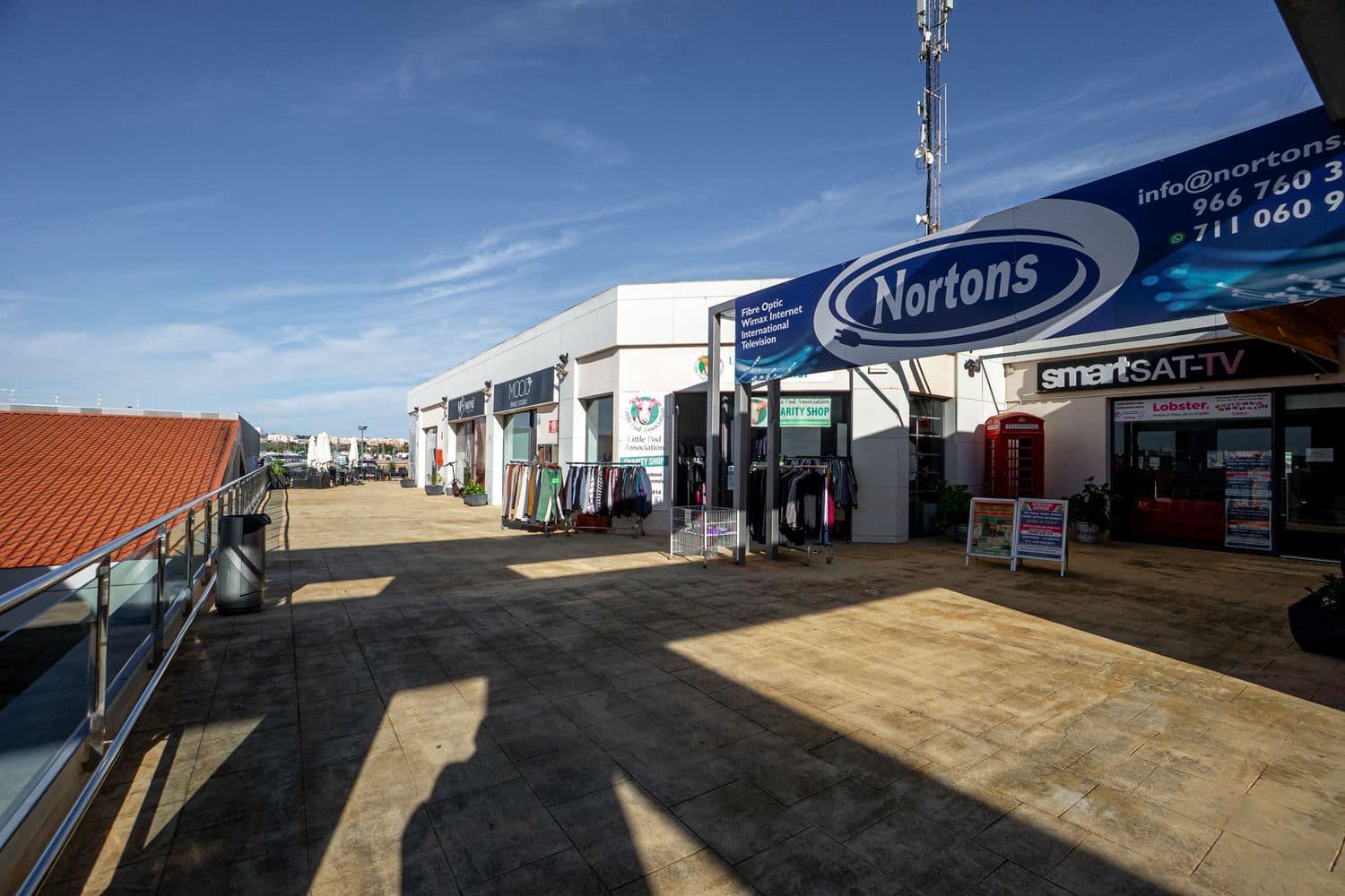 Erhverv til leje i La Zenia - € 750 (Ref: 9564185)