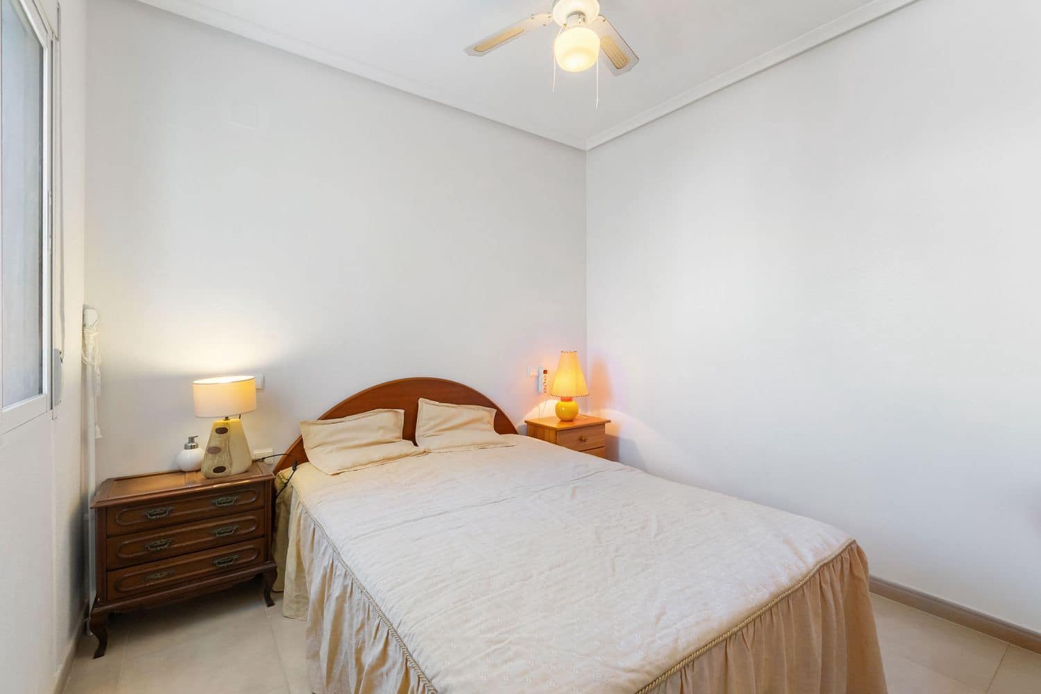 1 Zimmer Apartment zu verkaufen in Torrevieja mit Garage - 149.900 € (Ref: 9590494)