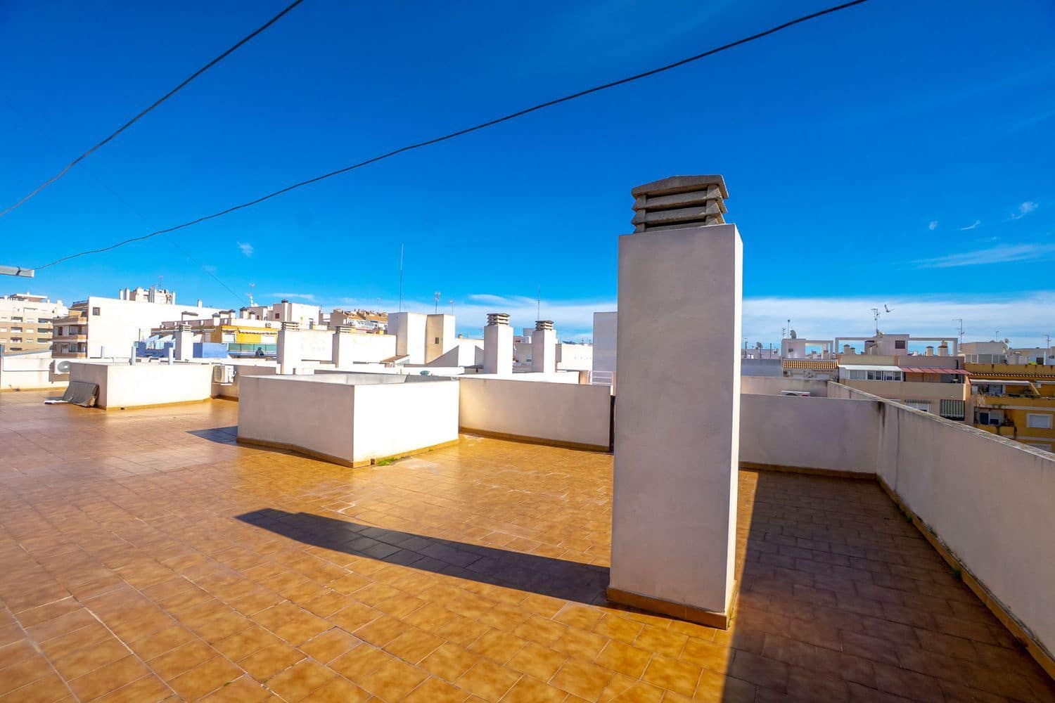 1 Zimmer Apartment zu verkaufen in Torrevieja mit Garage - 149.900 € (Ref: 9590494)