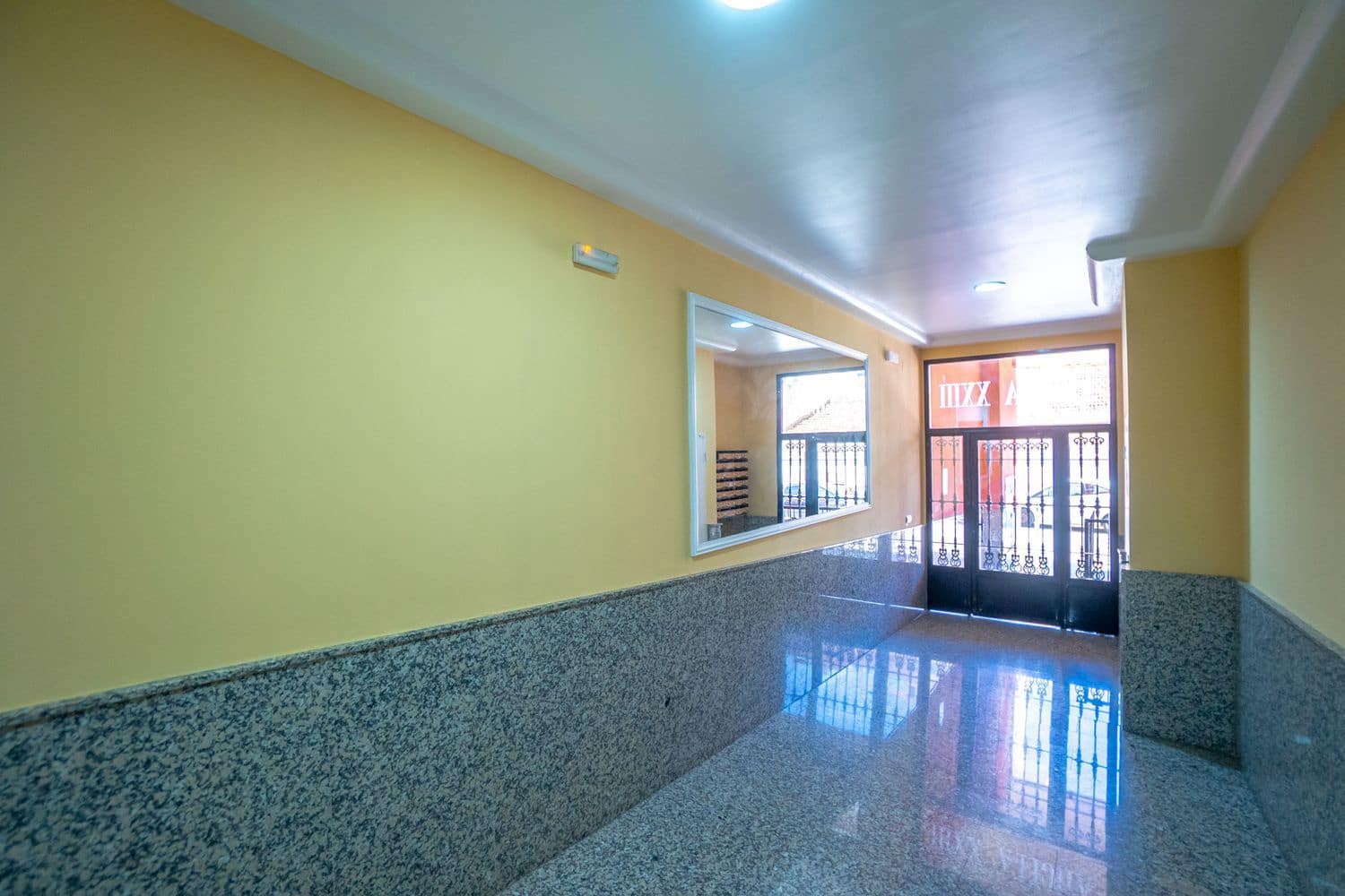 1 Zimmer Apartment zu verkaufen in Torrevieja mit Garage - 149.900 € (Ref: 9590494)