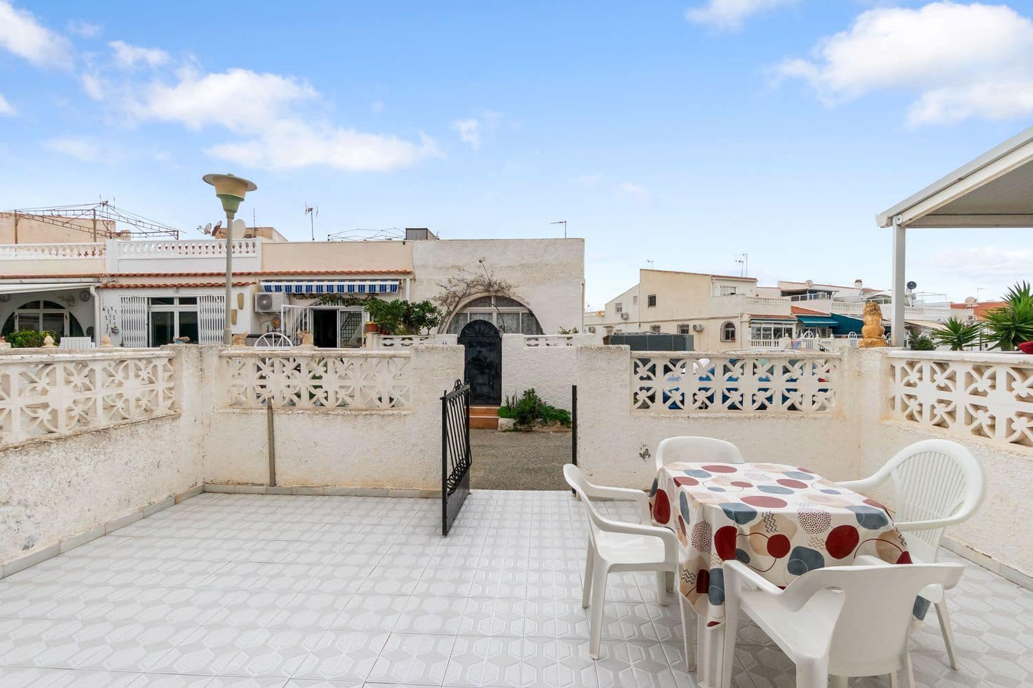 2 sypialnia Dom na sprzedaż w Torrevieja z garażem - 110 000 € (Ref: 9594520)