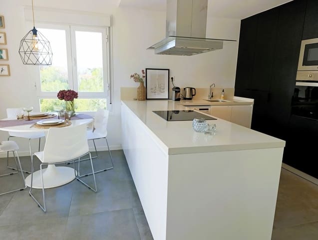 3 chambre Appartement à vendre à Dehesa de Campoamor, Orihuela avec piscine garage - 199 900 € (Ref: 9598531)