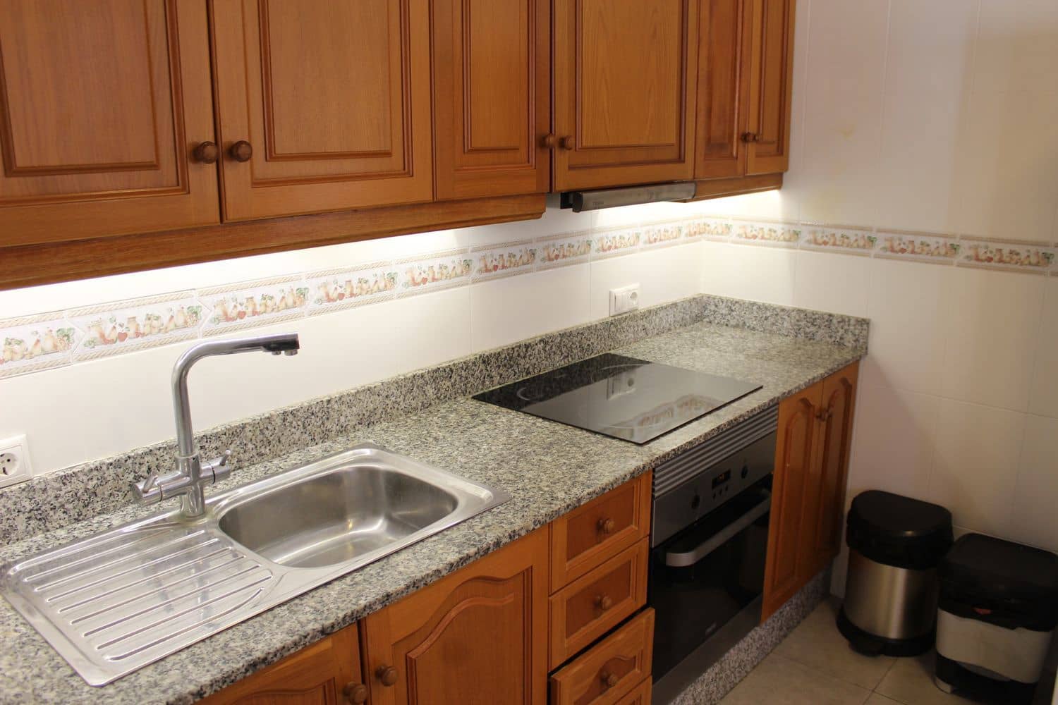 4 soveværelse Byhus til salg i Los Montesinos med swimmingpool garage - € 275.000 (Ref: 9636223)