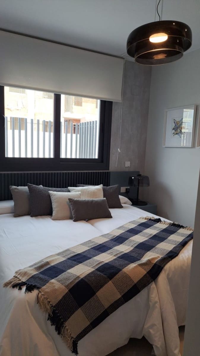 3 sovrum Hus till salu i Torrevieja med pool garage - 620 000 € (Ref: 9647715)