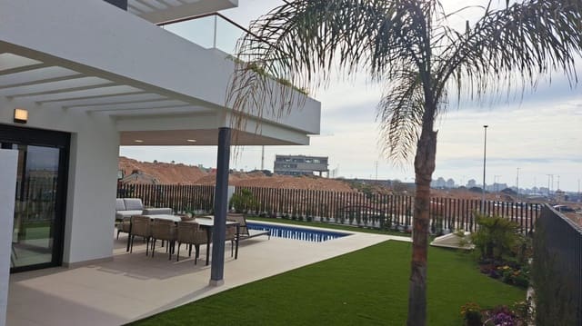 3 bedroom Townhouse for sale in El Chaparral - La Siesta - La Torreta, Torrevieja with pool garage - € 620,000 (Ref: 9647715)