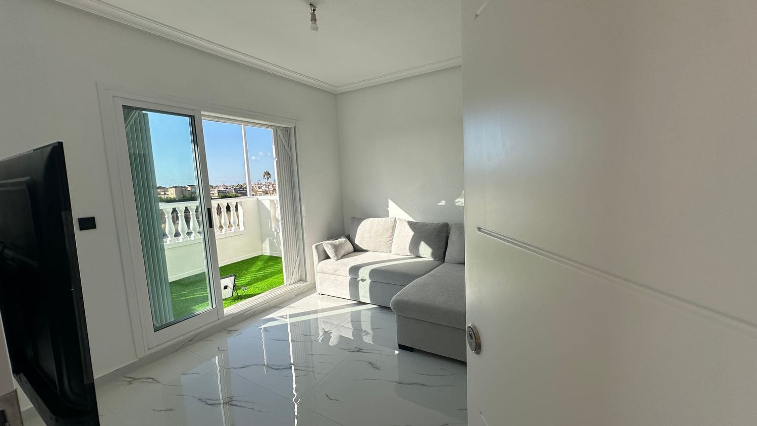 1 chambre Appartement à vendre à Orihuela Costa avec piscine garage - 162 000 € (Ref: 9651059)