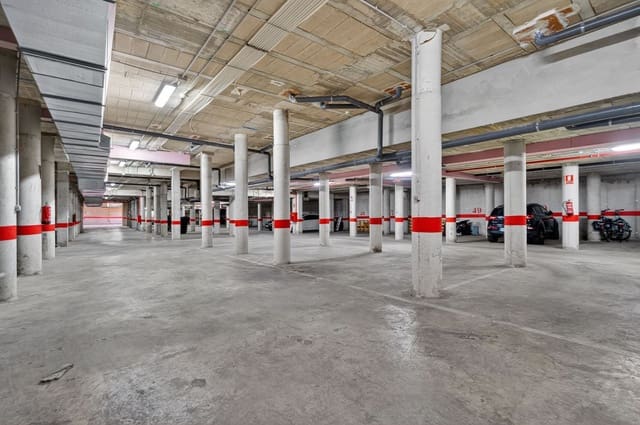 Autotalli myytävänä paikassa Los Balcones - Los Altos, Orihuela - 6 200 € (Ref: 9654540)