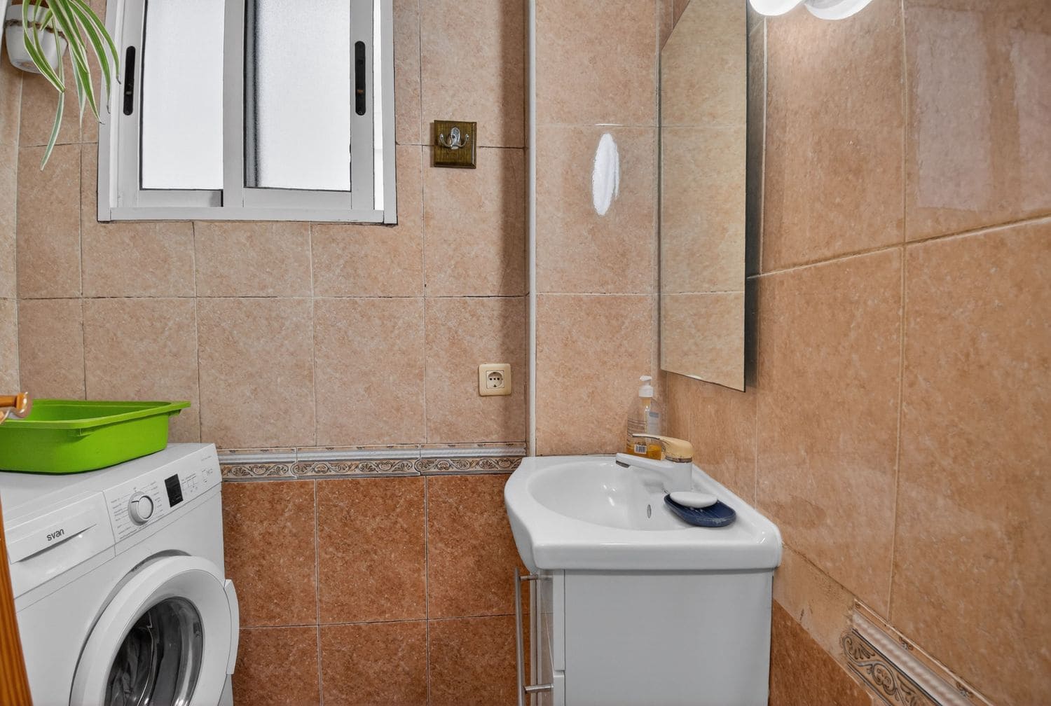 2 sovrum Lägenhet till salu i Torrevieja med pool garage - 123 000 € (Ref: 9673730)